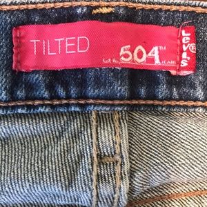 Levi’s tilted 504 Jeans